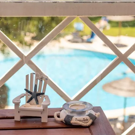 Villas2Go2 Navy Apartment פורטימאו
